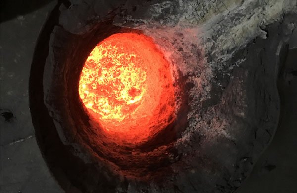 有色金屬干振爐襯料